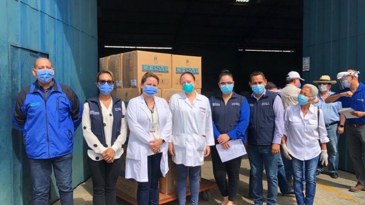 Insumos Médicos   para la lucha contra  el Covid 19 en Ecuador.