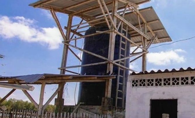 Visita  por inspección del Proyecto de agua, en la comuna Puerto Libertad, Isla Las Cajas.